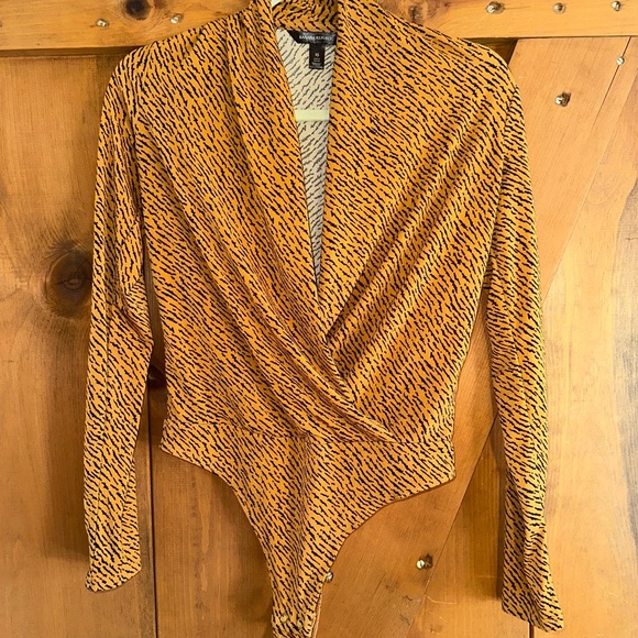 Banana Republic Tops - Banana Republic Patterned Burnt Orange Thong Bodysuit Sz XS